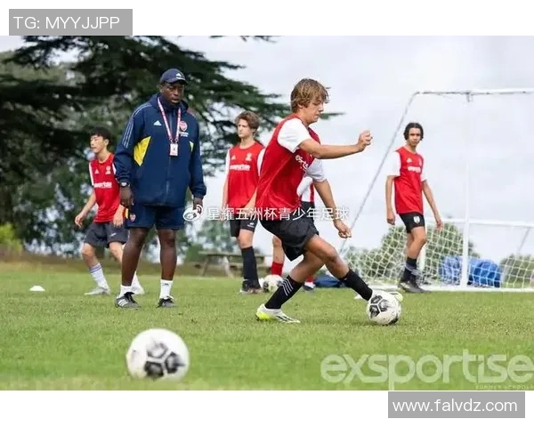 云南足球之旅那些曾造访的国际足球明星们